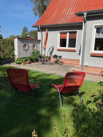 Ferienhaus Neumann - Ein Ganzes Haus Fuer Ihren Urlaub! Hessenburg المظهر الخارجي الصورة